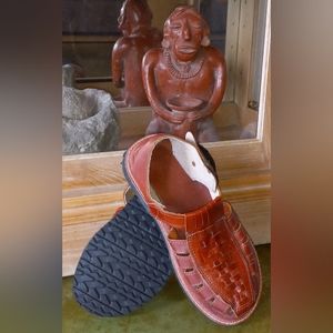 NWOT Mens Mexican Style Sandals Size 8